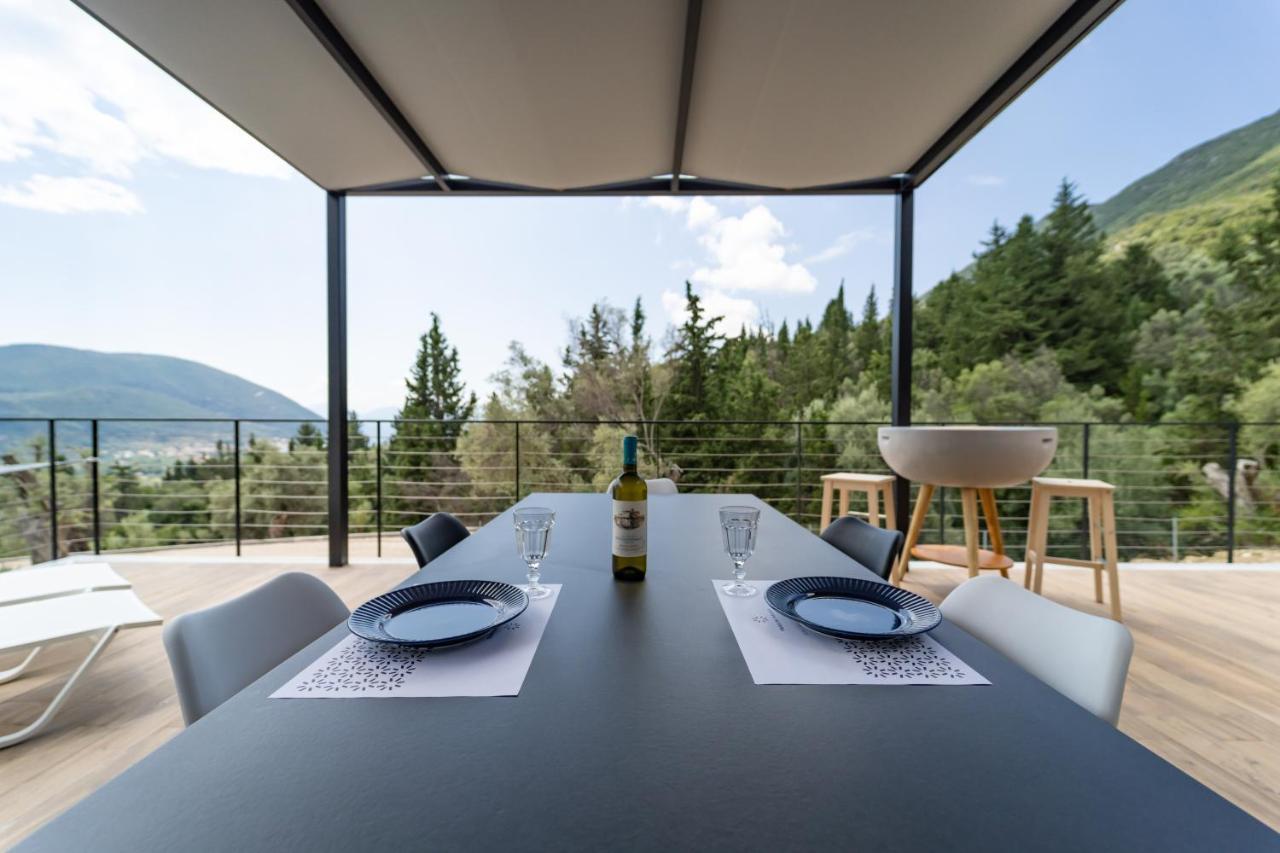 Vasiliki Houses *